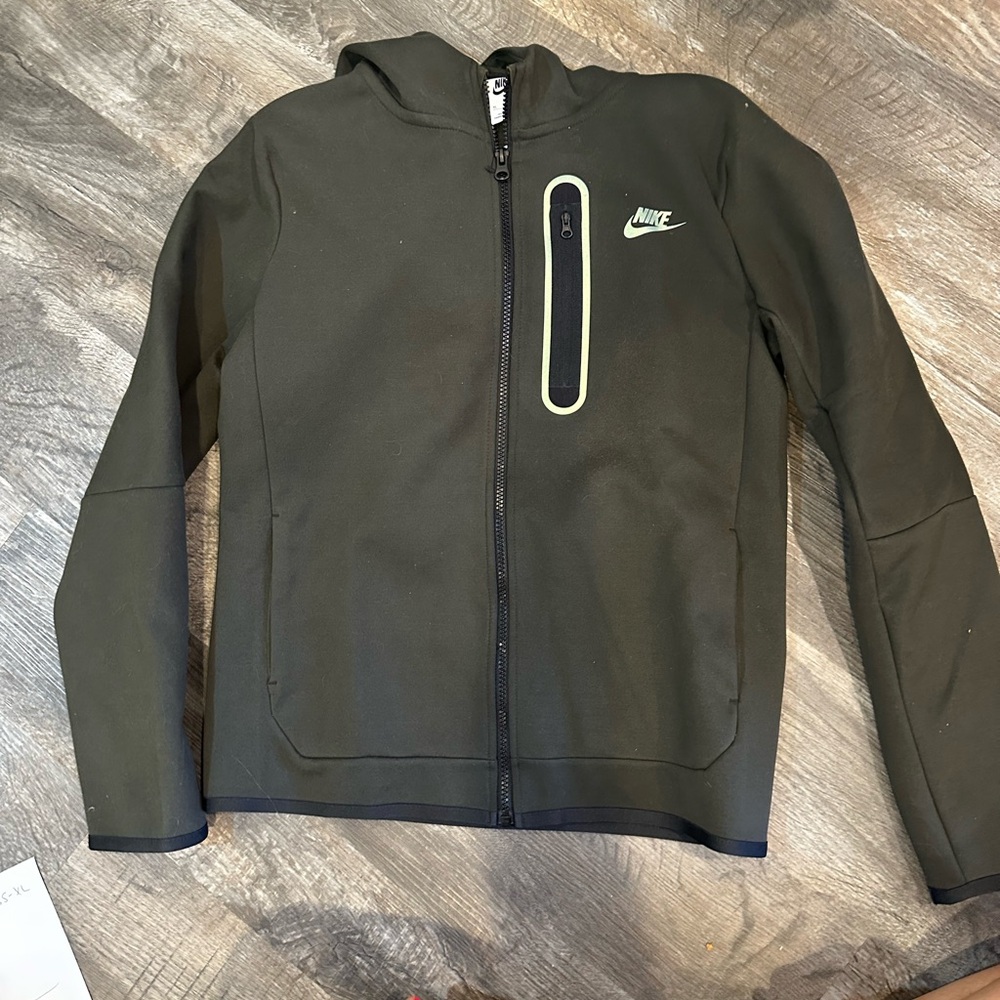 Nike Kids Olive Green Full-Zip Hooded Jacket with Lime Trim